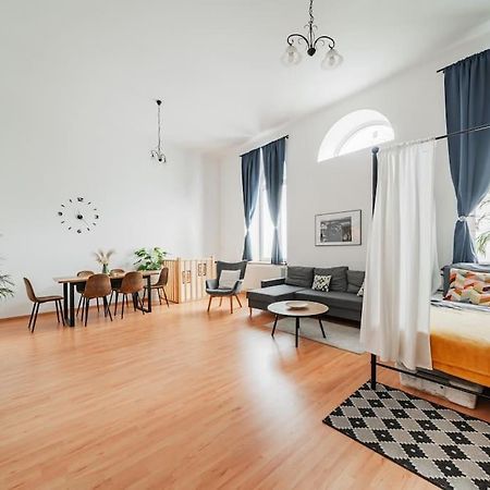Апартаменти 117 M² Near Nussdorferstrasse Відень Екстер'єр фото