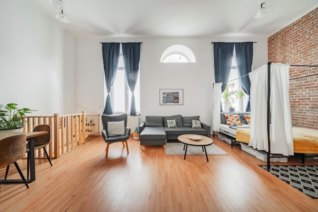 Апартаменти 117 M² Near Nussdorferstrasse Відень Екстер'єр фото